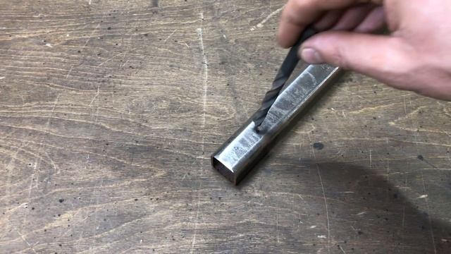 Классная идея из профильной трубы! Складной сварочный стол о котором я мечтал! смотреть онлайн