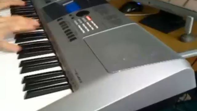 My Heart Will Go On (yamaha PSR E-413) short cover смотреть онлайн