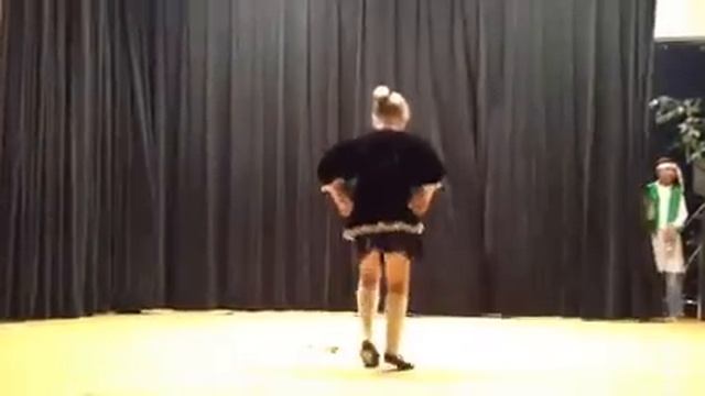 Scottish Highland Sword Dance смотреть онлайн