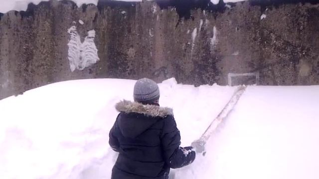 как надо уберать снег с гаражей смотреть онлайн