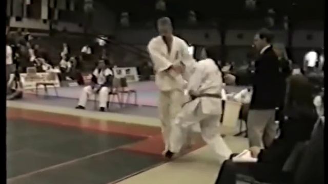 ALESSIO D'ANGELO 3° Sabaki 1996 World Cup Ashihara Karate KO смотреть онлайн