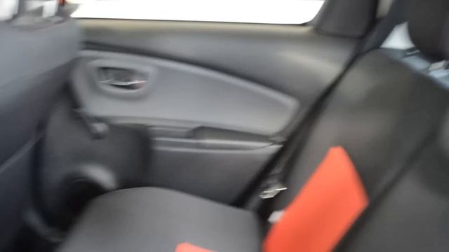 2015 New Toyota Yaris Exterior and Interior смотреть онлайн