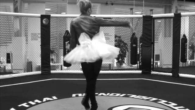 Балет и бодибалет в Crocus Dance School. смотреть онлайн