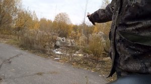 Стреляю из пистолета Макарова пневматического, пробитие бутылки,нюансы зарядки