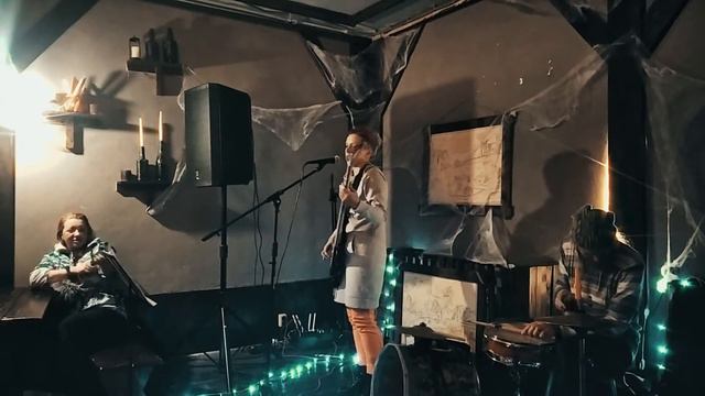 Изылы! -- Праздничный концерт в Хмельнике (6-11-2021) смотреть онлайн
