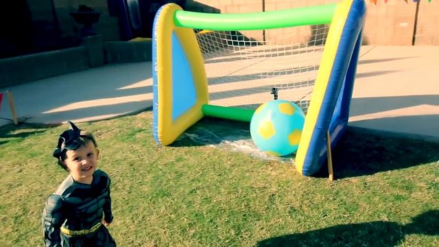 Superhero soccer challenges and penalty kicks with prizes | Deion's Playtime смотреть онлайн