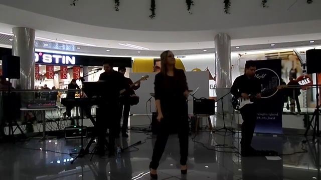Night City Band в ТРК Сильвер Молл 7.10.2016 - Englishman in New York смотреть онлайн
