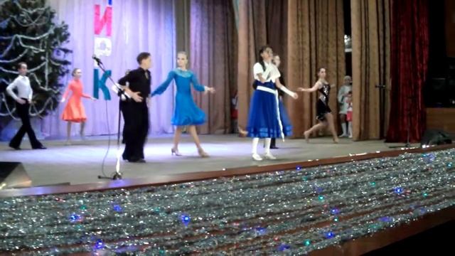 Новогодняя песня в Бердянске смотреть онлайн