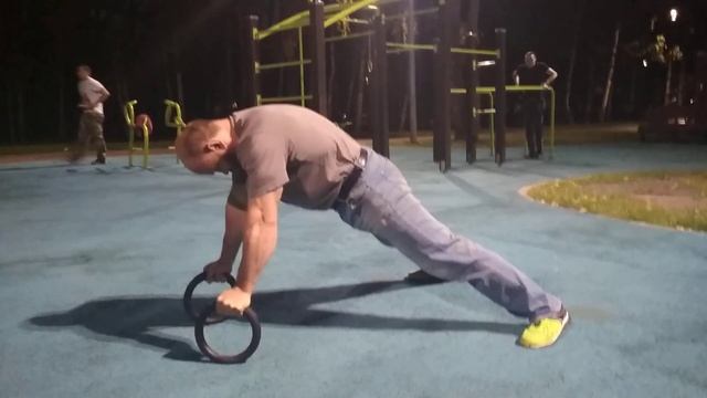 70 отжиманий на кольцах от пола смотреть онлайн