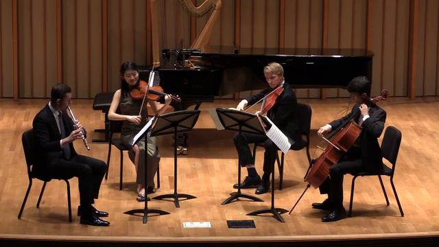 W.A. Mozart: Flute Quartet No. 1 in D major, K. 285. III. Rondeau смотреть онлайн