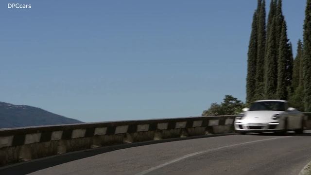 Porsche 911 GTS 997.2 Exhaust Sound смотреть онлайн