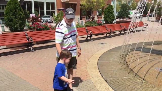 Parker and Pop at Mall of Georgia fountain part 2 смотреть онлайн