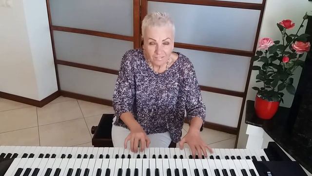 "Fly Me To The Moon" - Bart Howard, arr. Dietmar Steinhauer , piano Svetlana Bakusheva смотреть онлайн