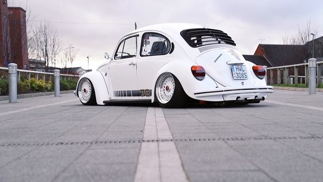 '78 VW Beetle on Air Suspension - #LifeOnAir смотреть онлайн