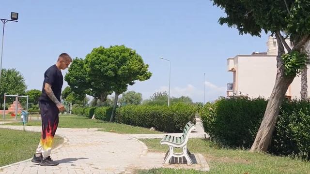 Повтор Трюков из Игры BACKFLIP MADNESS. pavelthetigr делает сальто. Паркур, фриран, акробатика. смотреть онлайн