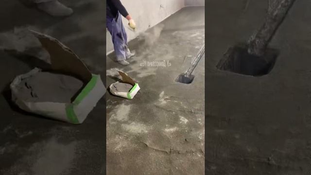 Заливка пола с уклоном под слив. Промышленный пол в гараже. смотреть онлайн