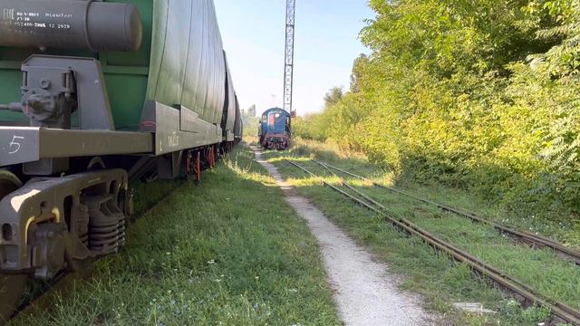 ТЭМ1М-0426 НА ПОДЪЕЗДНЫХ ПУТЯХ ОТ СТ. СИМФЕРОПОЛЬ. смотреть онлайн