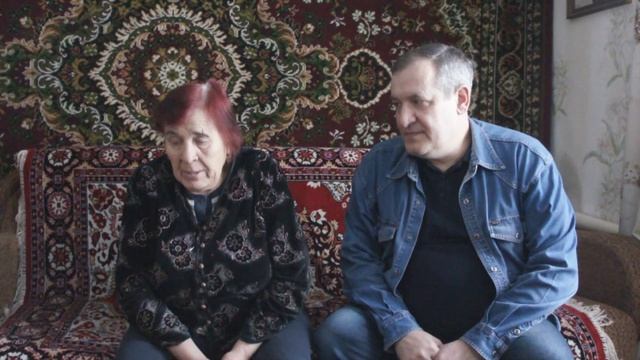 Интервью с мамой, ч. 1 смотреть онлайн