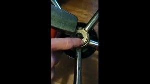 КАК СНЯТЬ ГАЗЛИФТ У КРЕСЛА И ДРУГАЯ ИНФОРМАЦИЯ