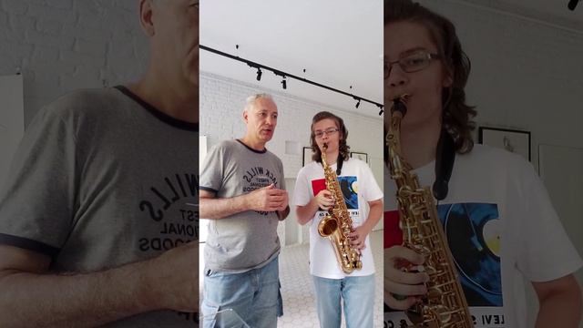 Урок с Кириллом полностью. Делай раз. #саксофон Школа саксофона в СПб "12 Шагов к мелодии. " смотреть онлайн