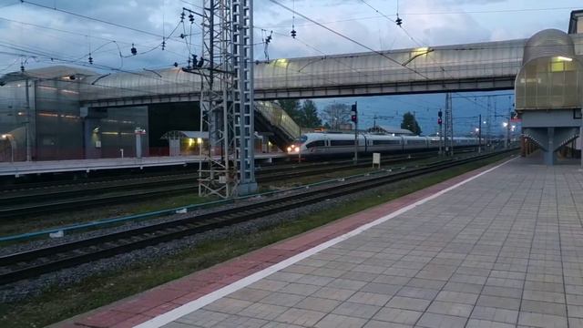 Поезд 293 Мурманск - Анапа / 4 смотреть онлайн