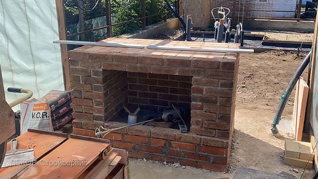 Зона барбекю на загородном участке. Этапы работ смотреть онлайн