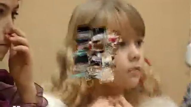 В Ельнинском РДК проходят новогодние утренники смотреть онлайн