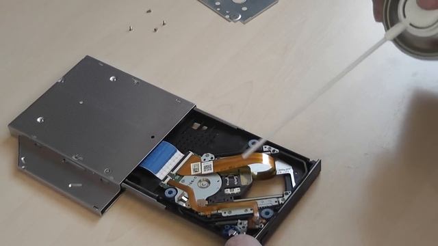 How To Clean Slim DVD Drive Lens And Laser From Dust
