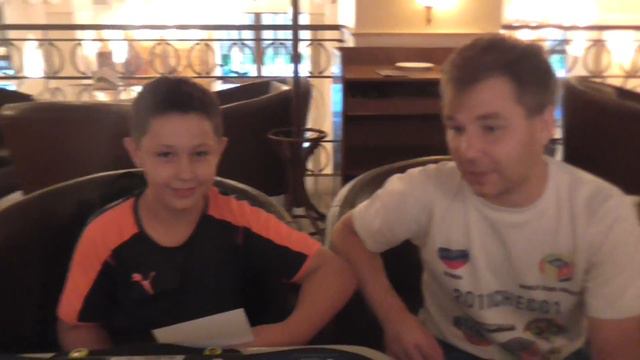 Акция "Значок" 111- 115| Полторы руки смотреть онлайн