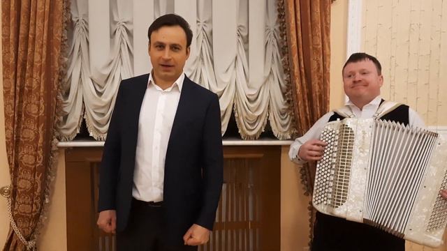 "Катюша". Поет заслуженный артист республики Карелия Владислав Косарев. смотреть онлайн