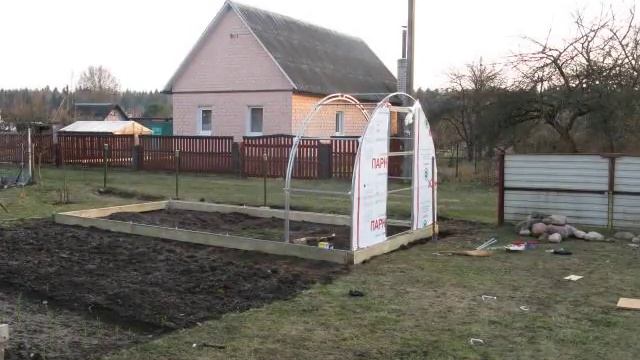 Сборка теплицы Кремлевская Цинк TimeLapse смотреть онлайн