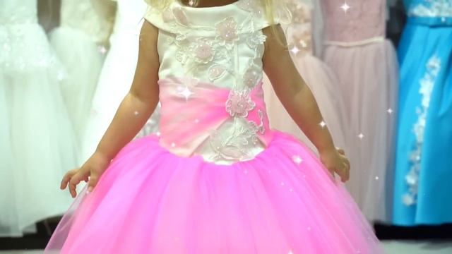 Anabella nu are rochie de printesa | Istorioara Anabella Show смотреть онлайн