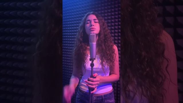 Bruno Mars - Talking to the Moon | Кавер TASSO #shorts #tasso #кавер смотреть онлайн