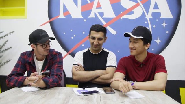 Разбираем вопросы Что? Где? Когда? | День 4 смотреть онлайн