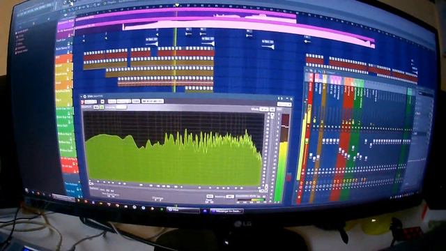 Its bad weather here, lets make some music / ROLAND SH-201 Behringer TD-3, Novation MININOVA смотреть онлайн