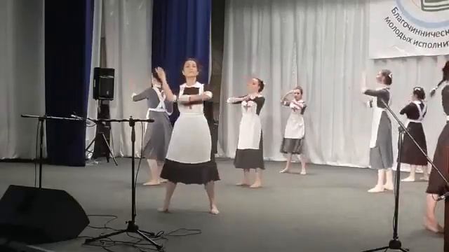 Танец ?? А закаты алые, алые, алые- Эдельвейс. Якутия❤️ смотреть онлайн