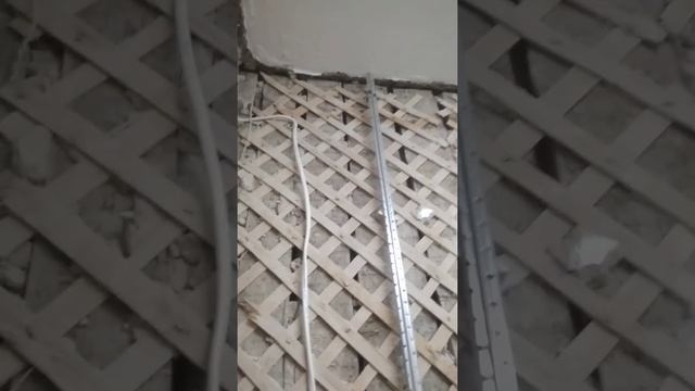 штукатурка деревянных перегородок с дранкой