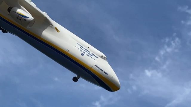 Antonov AN-225 saves A320 from crash- Antonov pt.2 stop motion animation смотреть онлайн