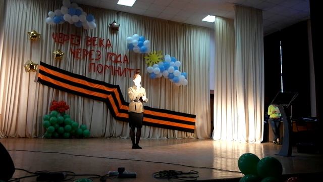 СВ РязГМУ 2015, лечебный факультет. 8. Наталья Динисова - стихотворение «Зинка» смотреть онлайн