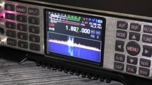 Q900 Маленький SDR КВ-УКВ трансивер