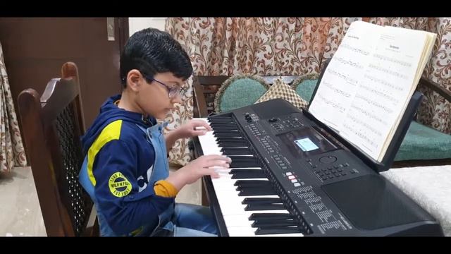 Trinity|| Grade Two|| Sarabande смотреть онлайн