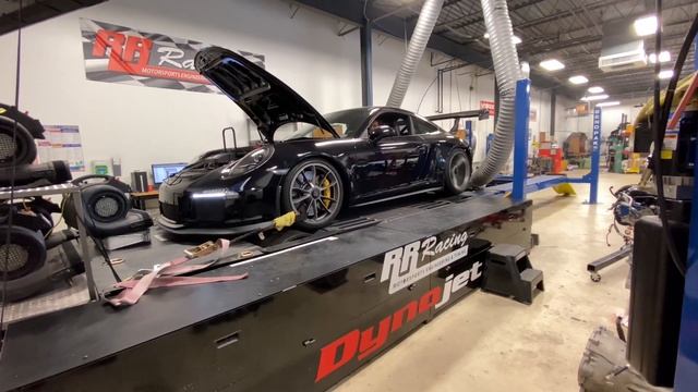 RR Racing | Supercharged Porsche 991.1 GT3! смотреть онлайн