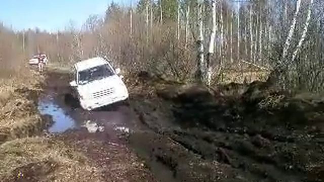 Mitsubishi Pajero IO смотреть онлайн