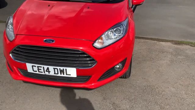 2014 Ford Fiesta 1.2 Zetec 5dr low miles смотреть онлайн