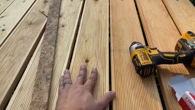 DIY - Делаю мост Тортиллы через пруд. Креплю доски!!! Часть 3 смотреть онлайн