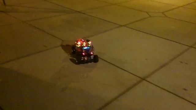 Autonomous vehicle straight path смотреть онлайн