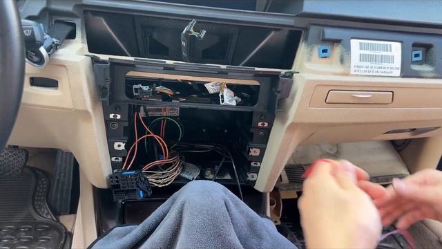 BMW CIC Mr12Volt MOST Bluetooth interface installation guide смотреть онлайн