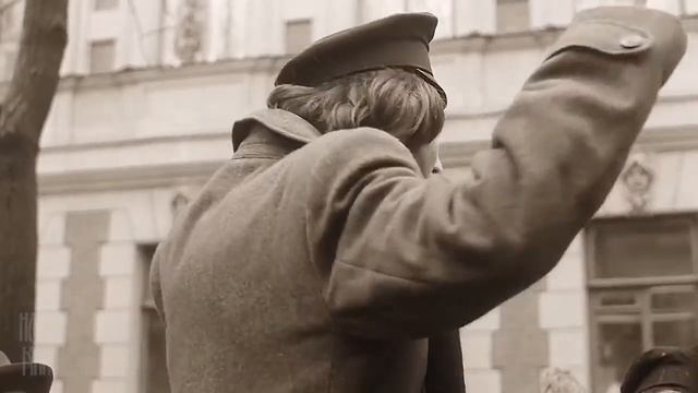 Юрий Кузнецов / Дворник | А у меня Мандриан смотреть онлайн