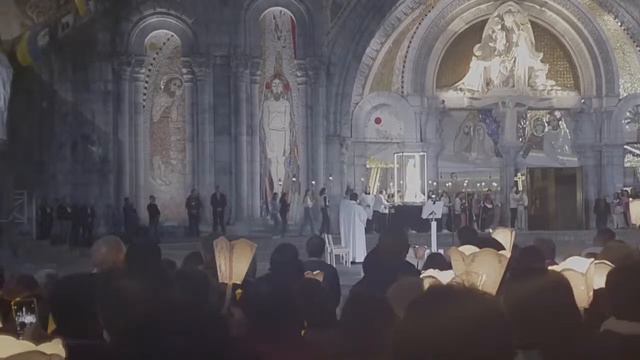 Lourdes Basilique Notre Dame du Rosaire смотреть онлайн