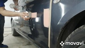 Как быстро удалить подтёк на лаке с помощью розовой шпатлёвки.